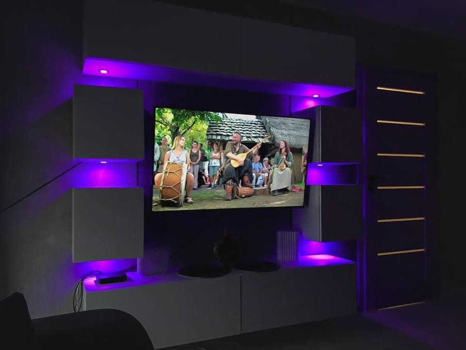 Communal lounge/ TV room, TV and multimedia, Evening entertainment