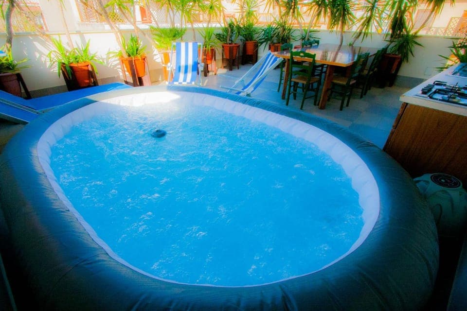 Natural landscape, Hot Tub, City view, Pool view, Swimming pool, stove