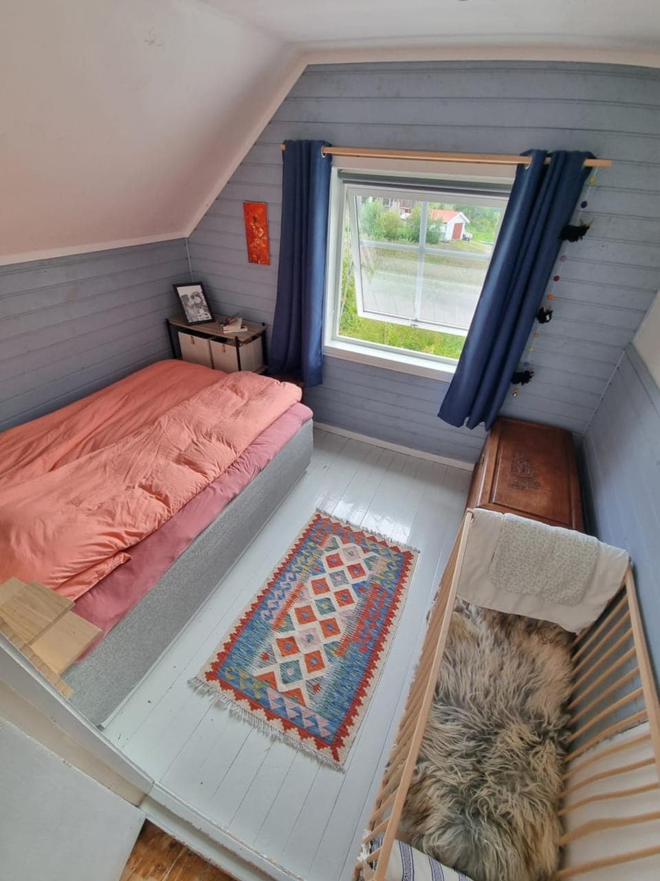 Bed, Bedroom, cot