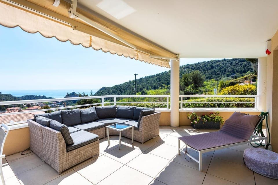 Patio, Natural landscape, Sea view