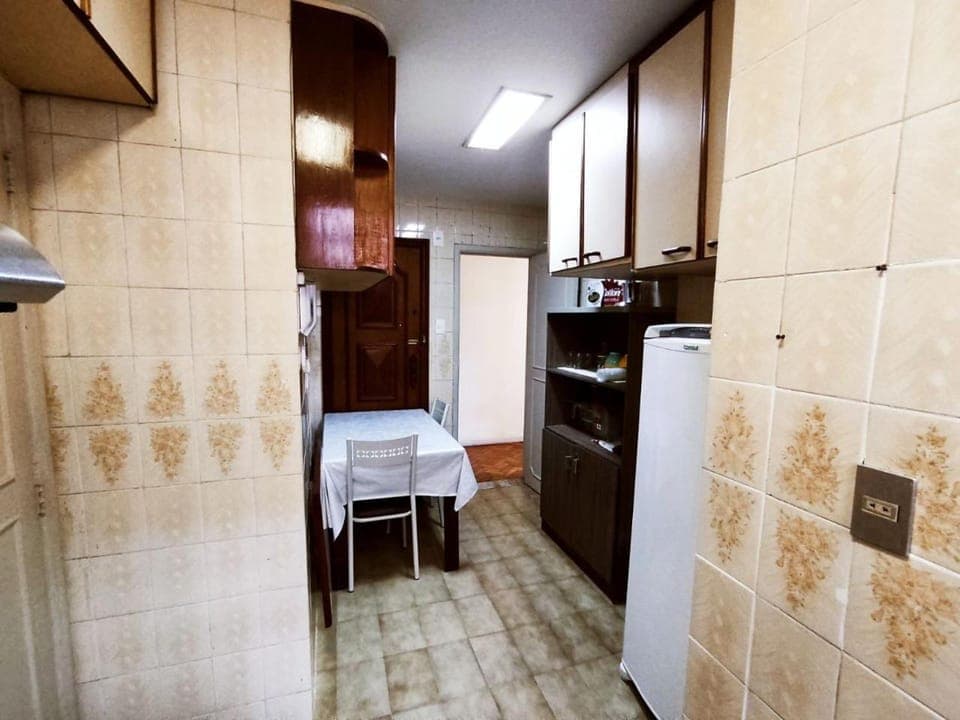 Kitchen or kitchenette, Dining area, oven, pet friendly, stove