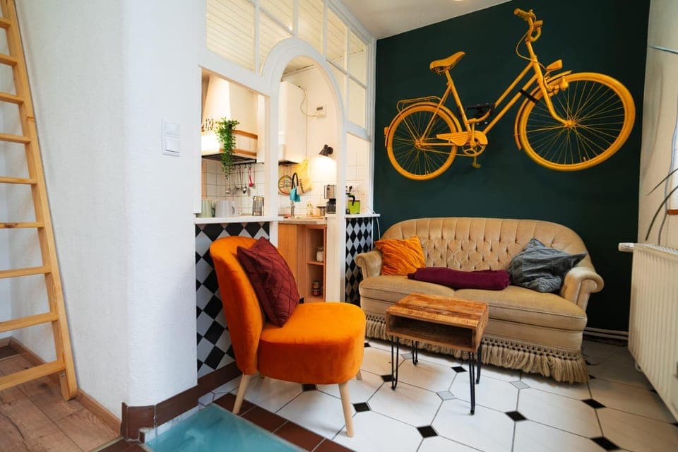 Living room, Seating area