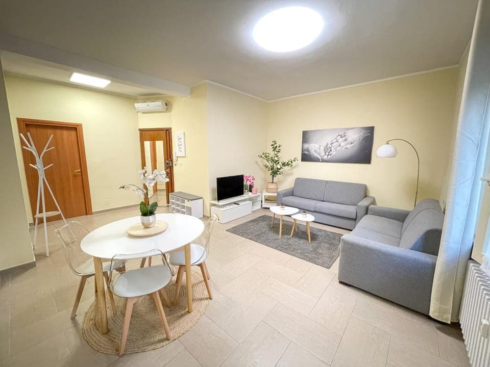 Communal lounge/ TV room, Communal lounge/ TV room, TV and multimedia, Living room, Evening entertainment