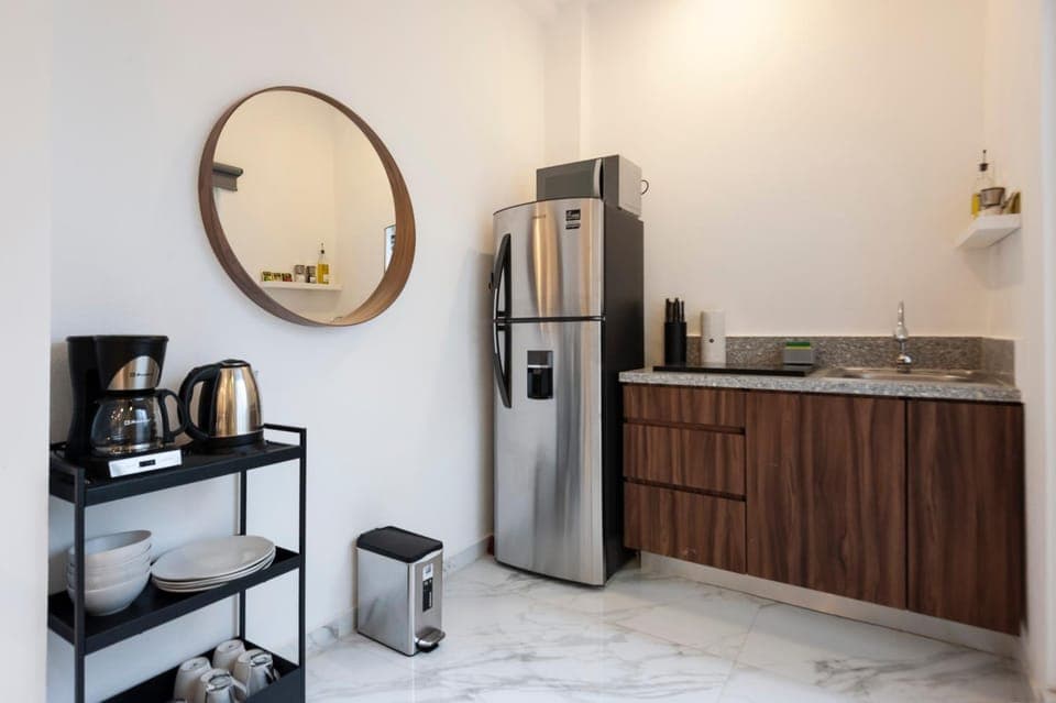 Kitchen or kitchenette