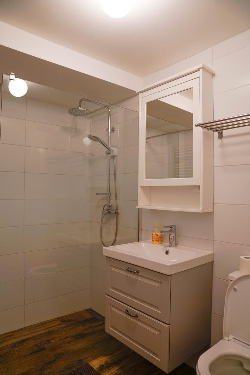 Shower, Toilet, Bathroom