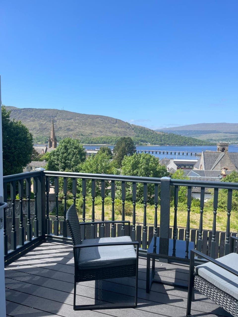 View (from property/room), Balcony/Terrace, Seating area, Mountain view