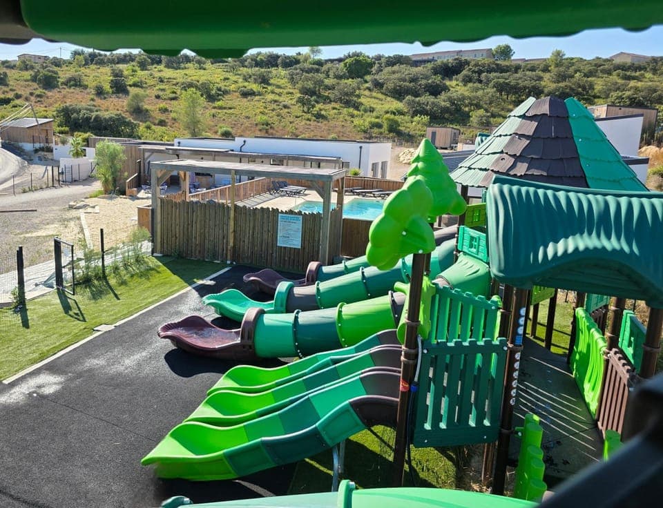 Property building, Restaurant/places to eat, View (from property/room), Aqua park, Swimming pool