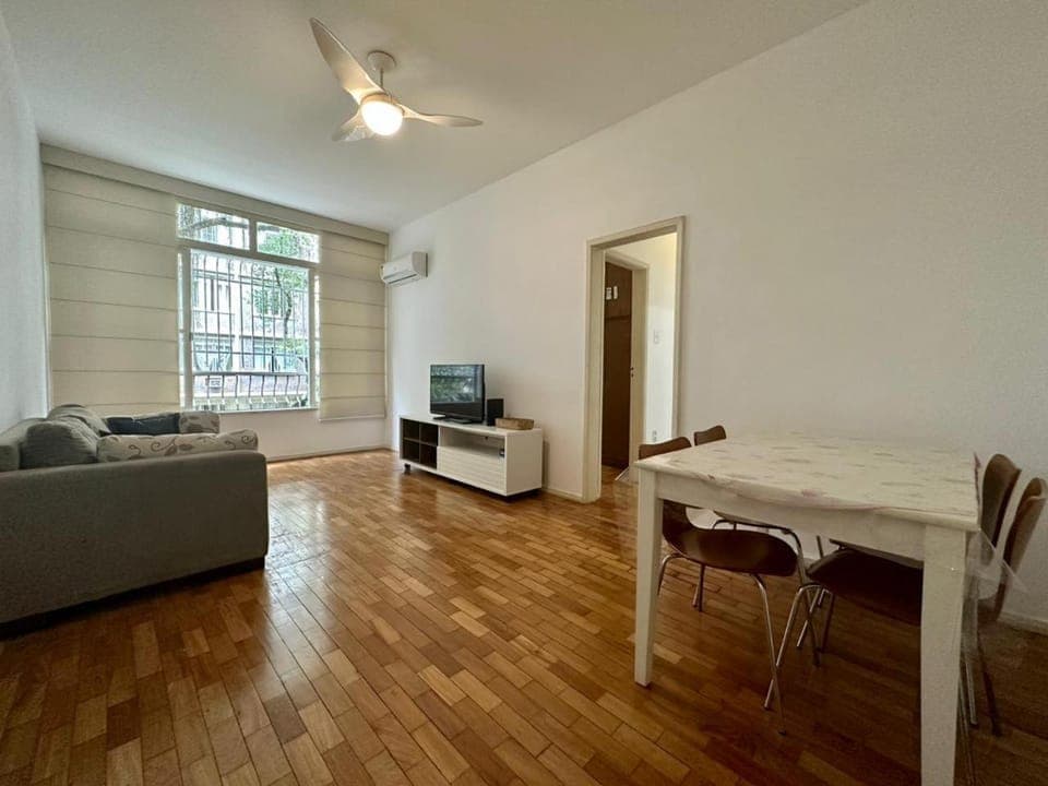 Communal lounge/ TV room, Living room, Meeting/conference room