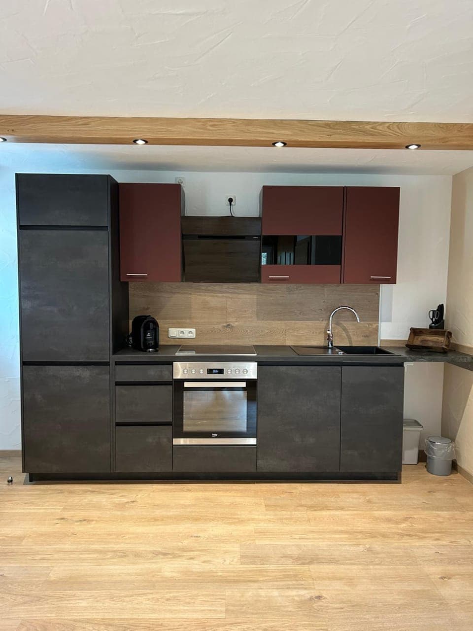 Coffee/tea facilities, Kitchen or kitchenette