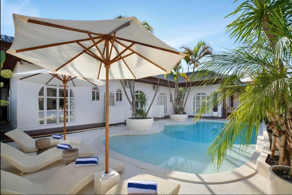 Property building, Pool view, Swimming pool