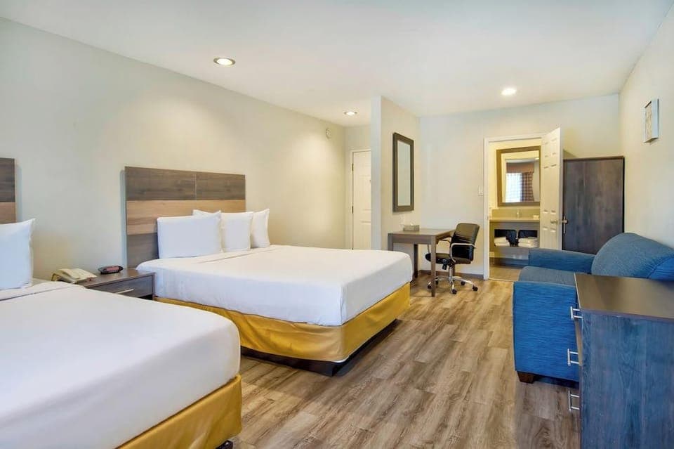 Guestroom