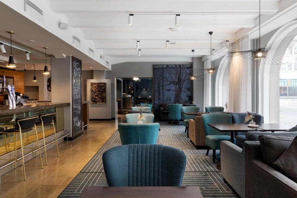 Bar/lounge