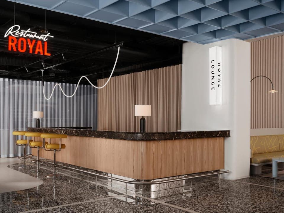 Bar/lounge