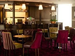 Bar/lounge