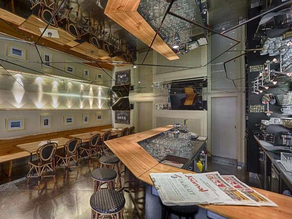 Bar/lounge
