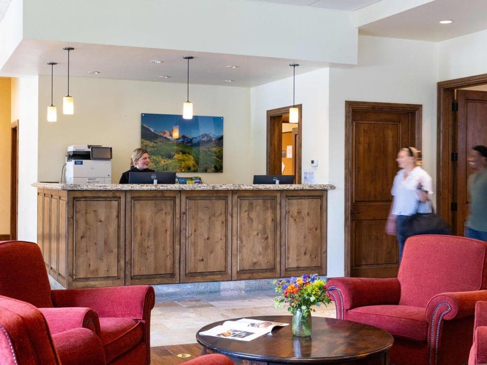 Countryside At Snowmass Hotel in Snowmass Village