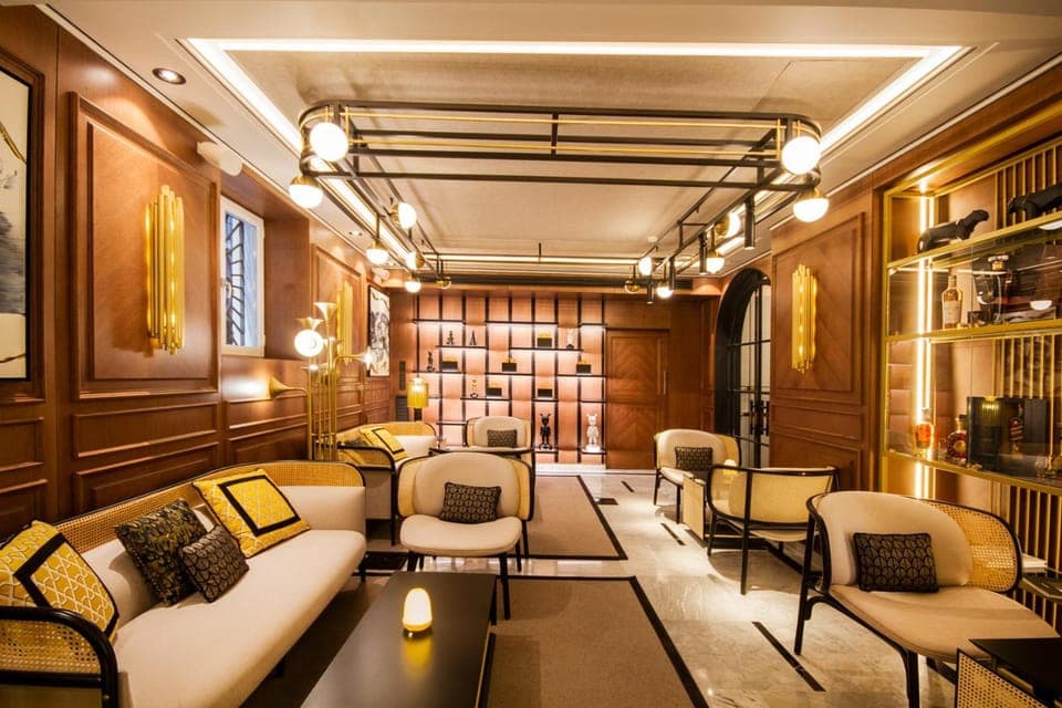 Bar/lounge