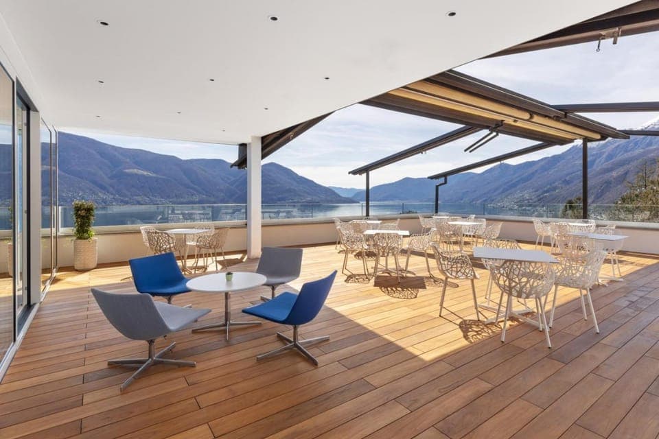 Bar/lounge