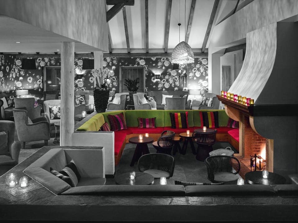 Bar/lounge