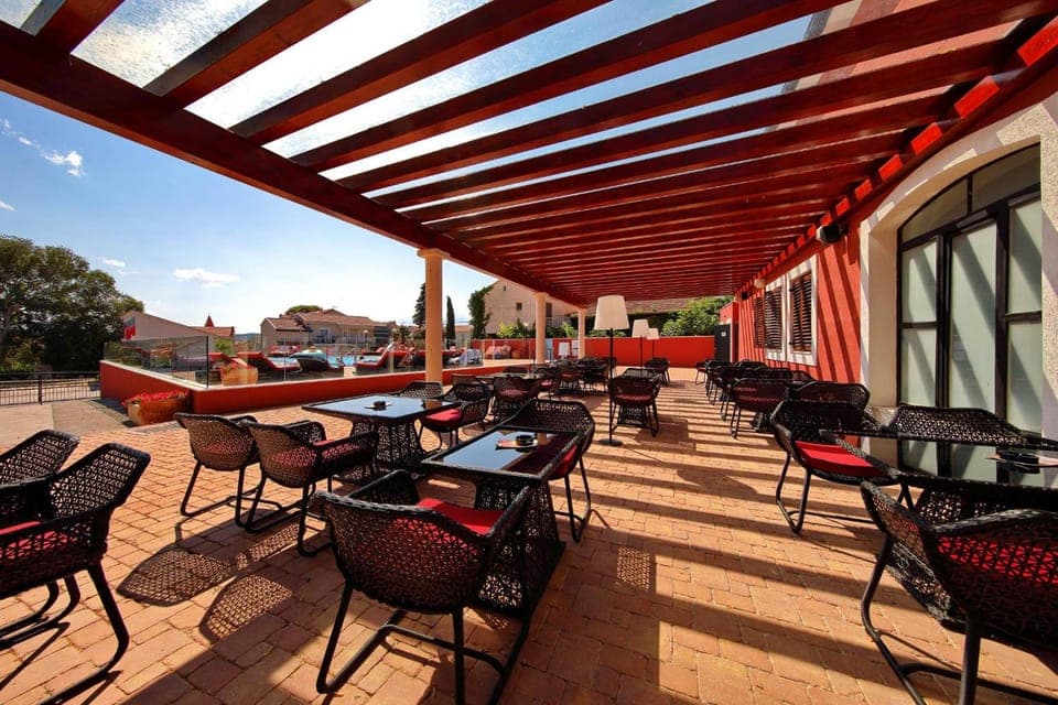 Bar/lounge