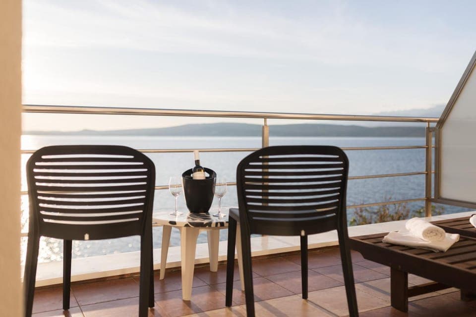 Hotel Rooms Roccia Hotel in Šibenik-Knin County, Croatia