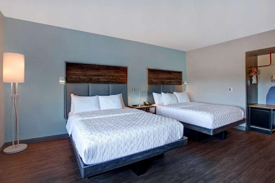 Guestroom