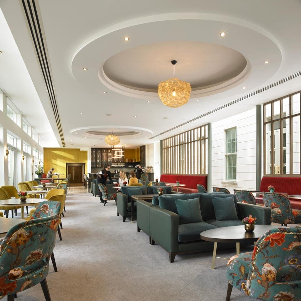 Bar/lounge