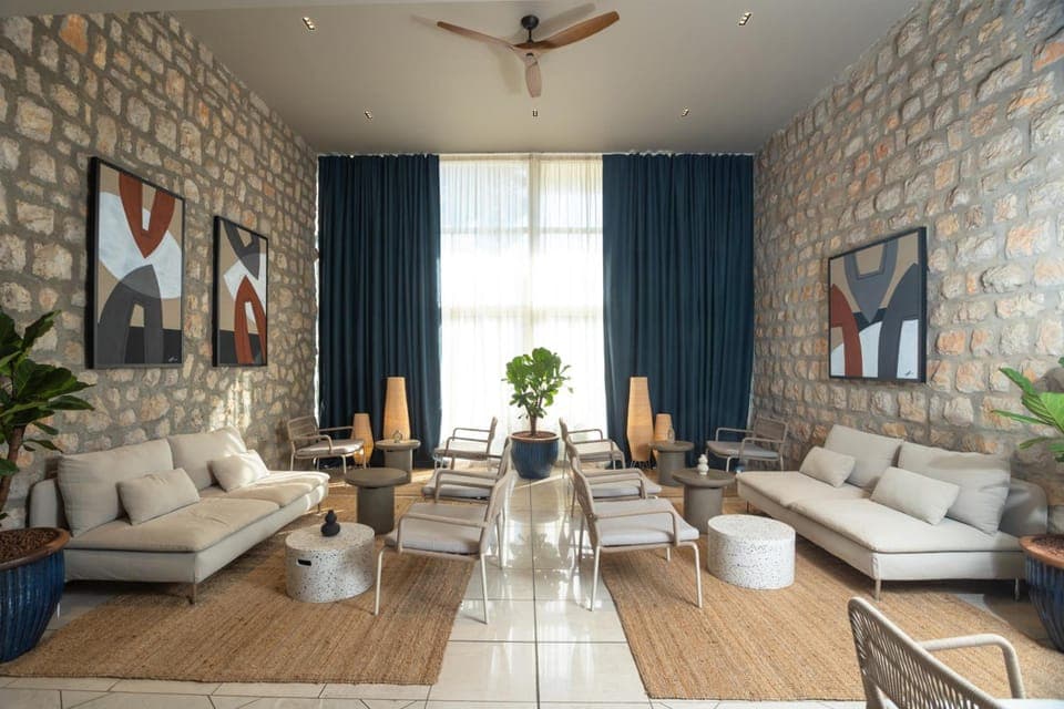 Bar/lounge