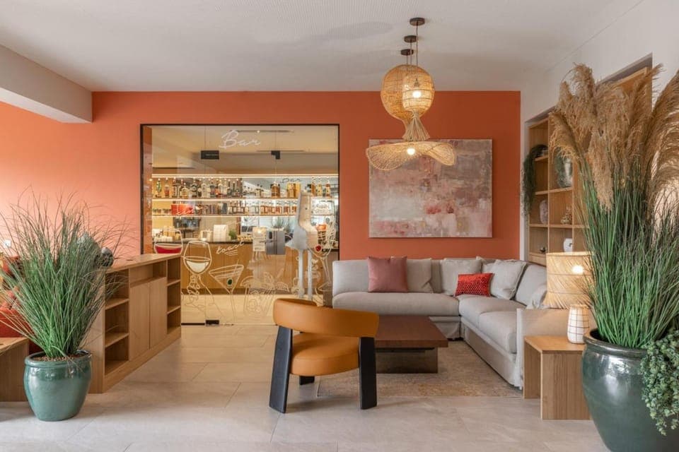 Bar/lounge