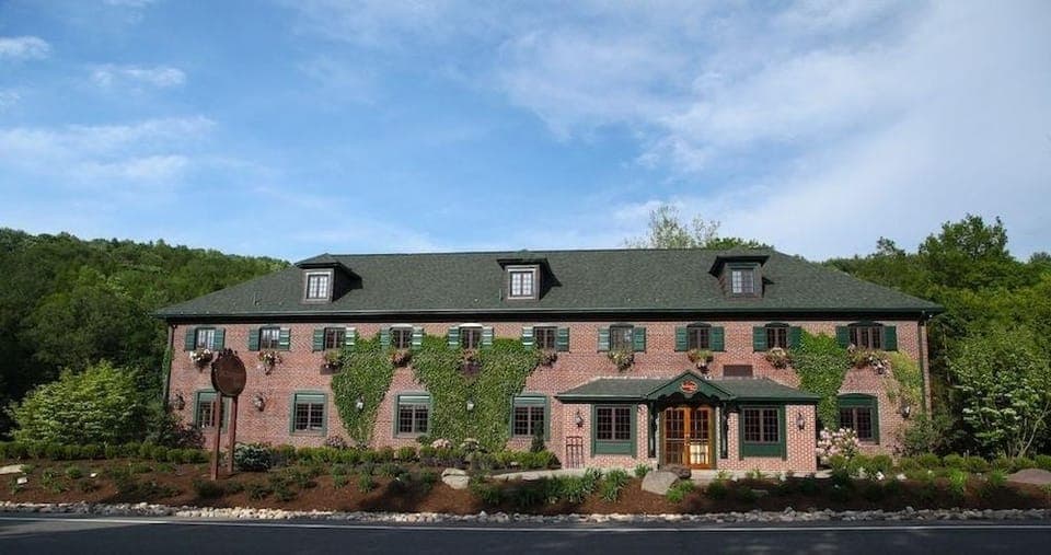 The Beaumont Inn Hotel in Luzerne County