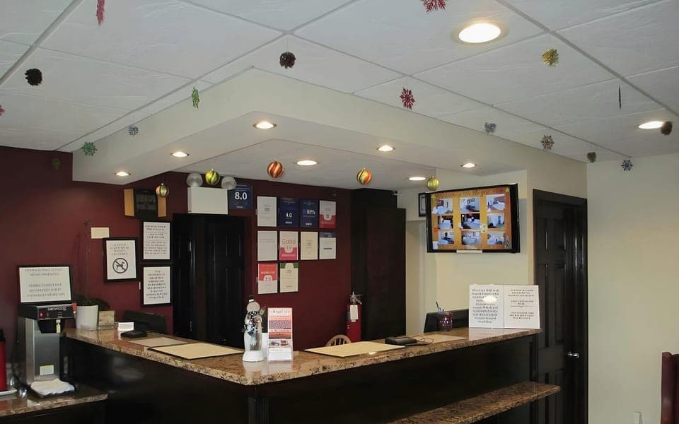 Regal Inn Chicago O'Hare - Franklin Park Motel in Northlake