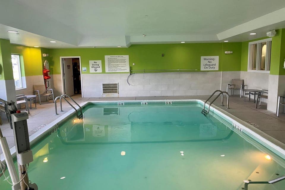 Holiday Inn Express Indianapolis - Fishers By IHG Hotel in Fishers