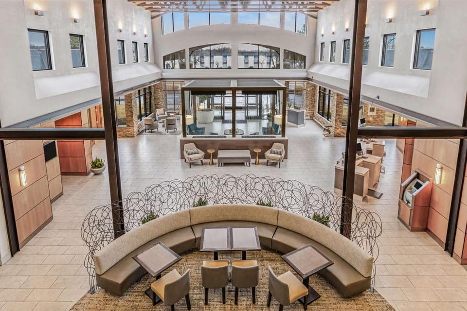 Embassy Suites by Hilton Detroit Metro Airport Hotel in Romulus