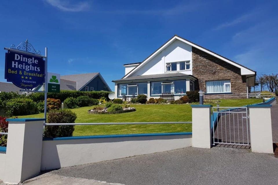 Dingle Heights Hotel in Dingle