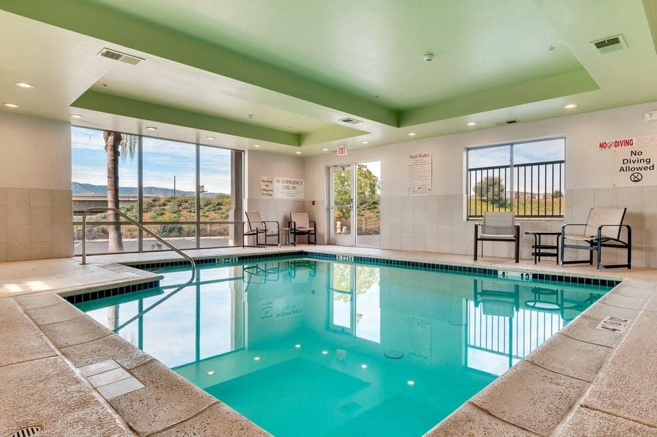 Swimming pool