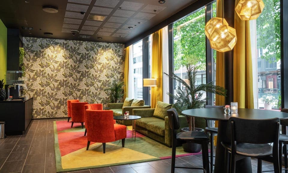 Bar/lounge