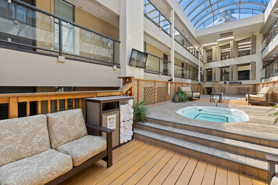 Hot tub