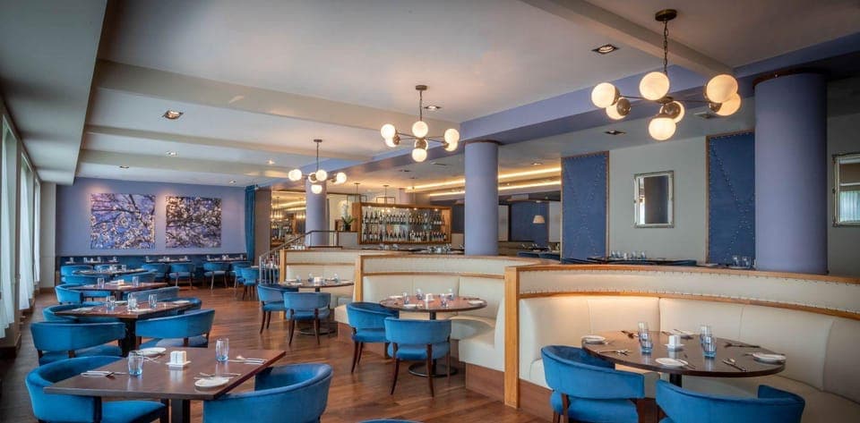 Bar/lounge