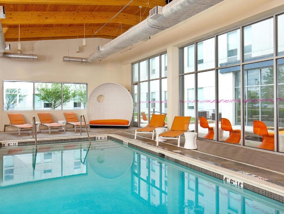 Aloft by Marriott Bolingbrook Hotel in Bolingbrook