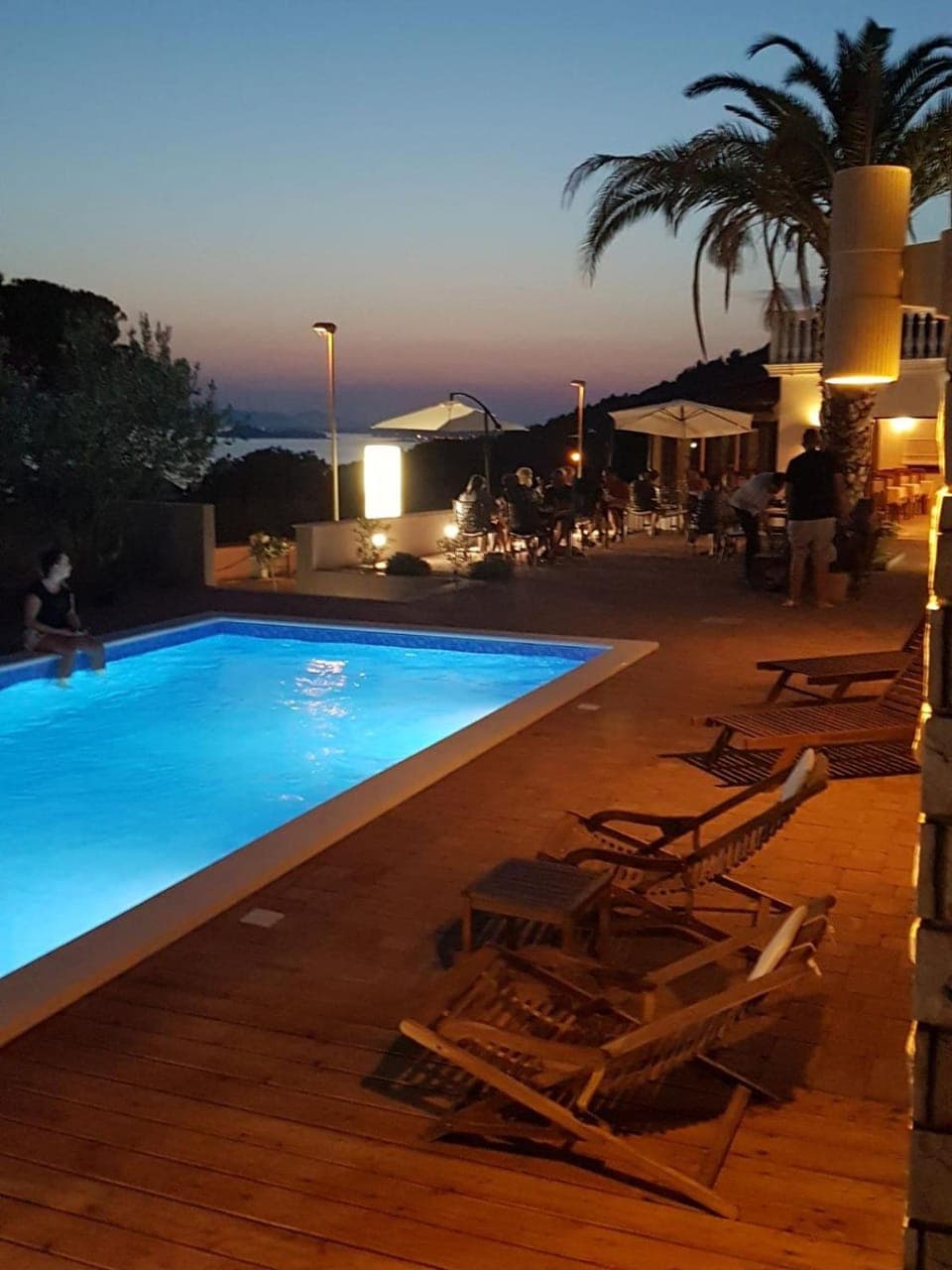 Swimming pool