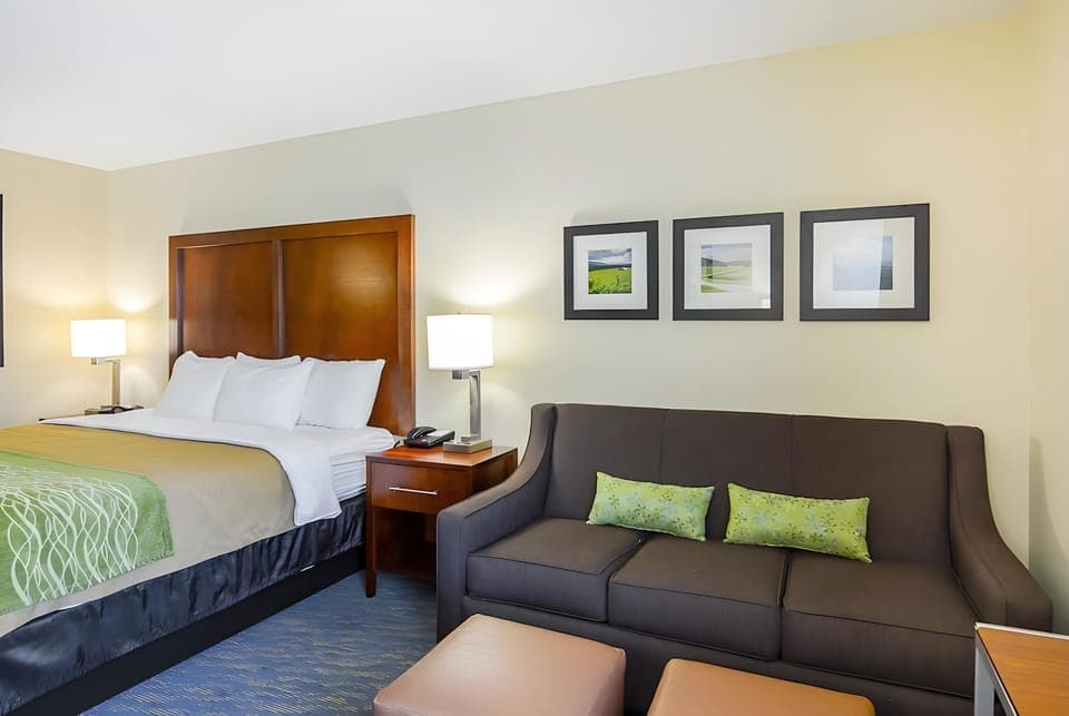 Guestroom