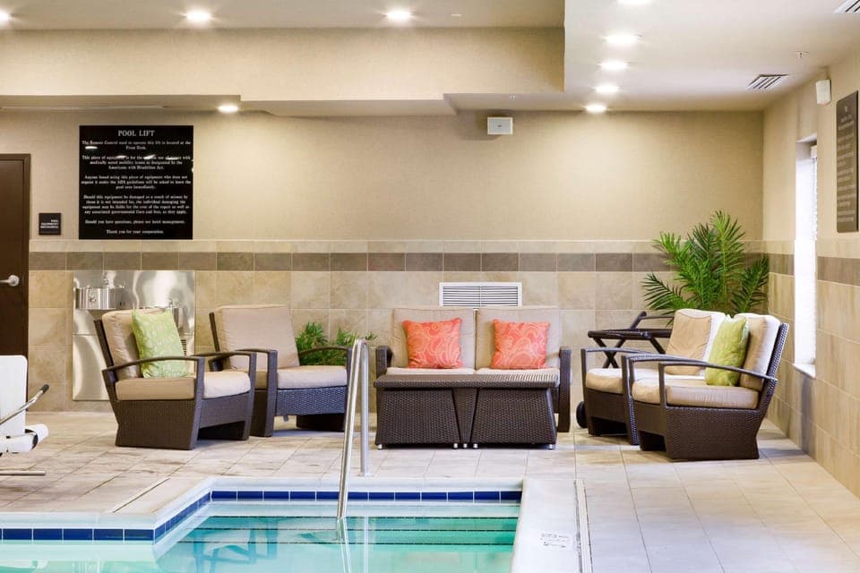 Swimming pool