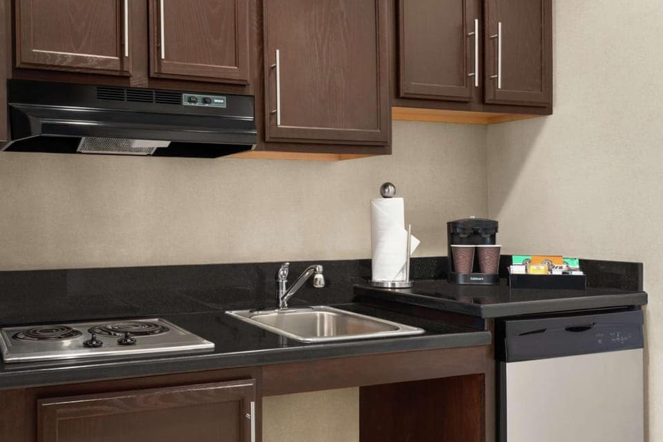 Homewood Suites by Hilton Fort Wayne Hotel in Fort Wayne