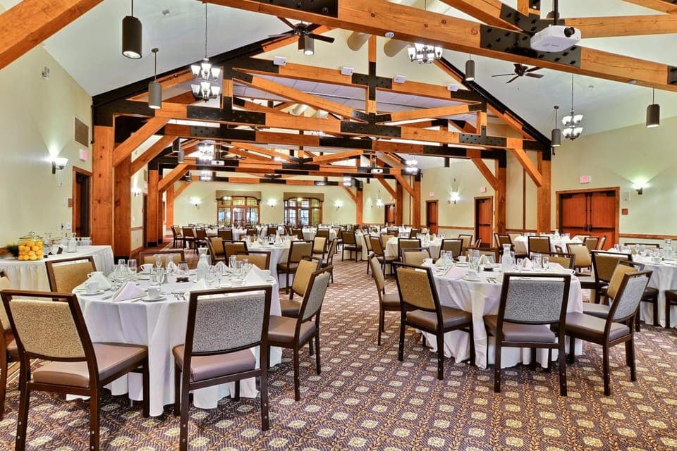 Banquet hall