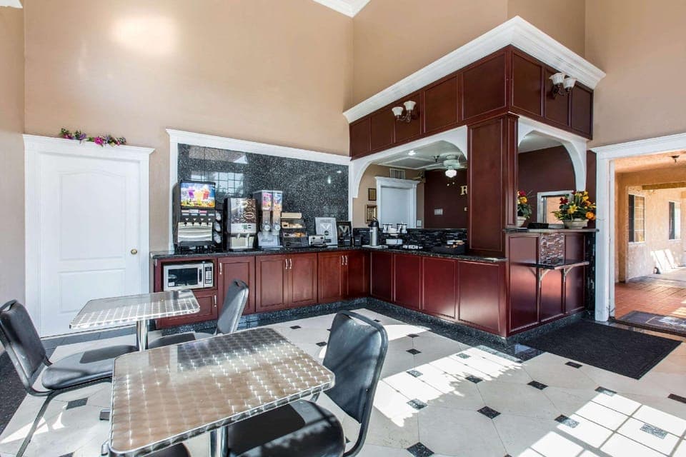 Coffee shop