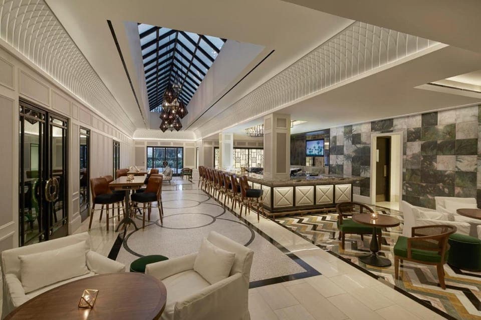 Bar/lounge