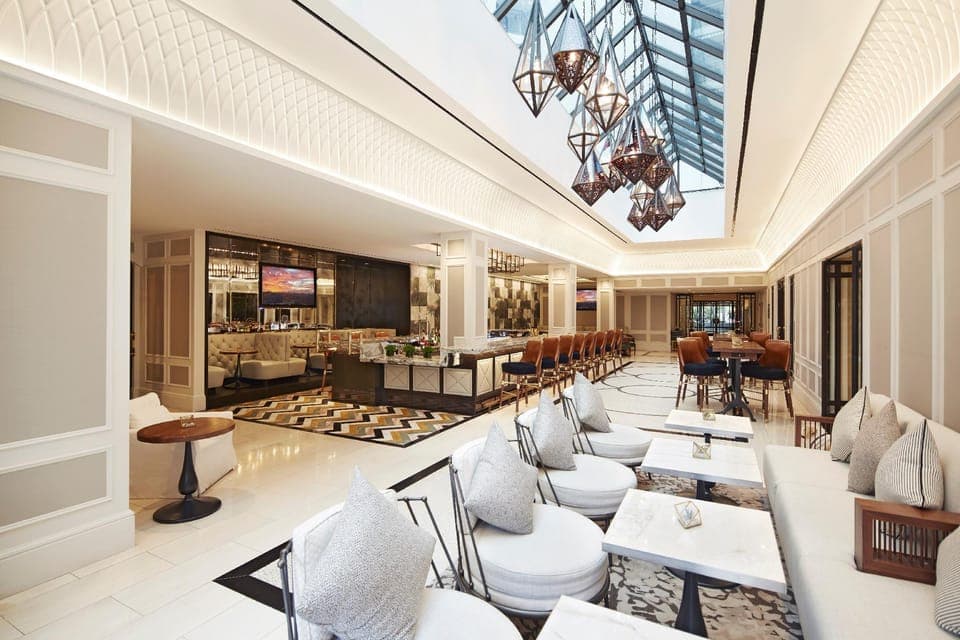 Bar/lounge