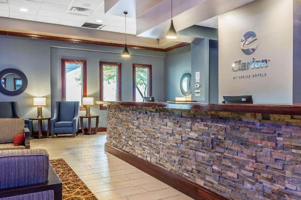 Clarion Inn Belle Vernon Hotel in Pennsylvania