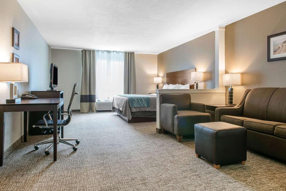 Suite room