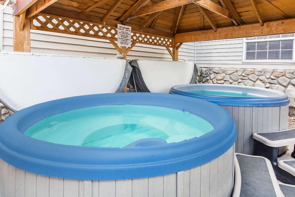 Hot tub